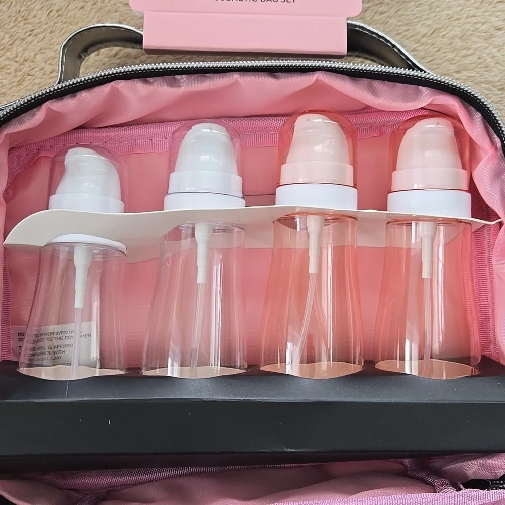 Juicy Couture 4 Pack Travel Bottles and Cosmetic Bag 100 ml TSA Approved